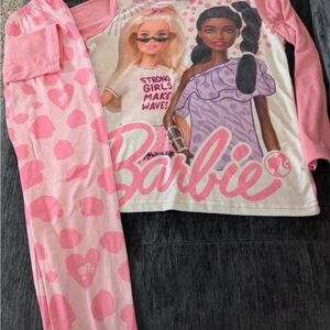 PatPat Pink and White Barbie 'Strong Girls Make Waves' Pajama Set. Size 5/6.
